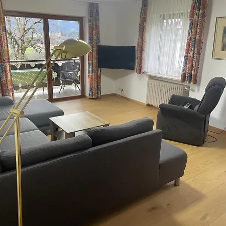 Reiss フュッセン