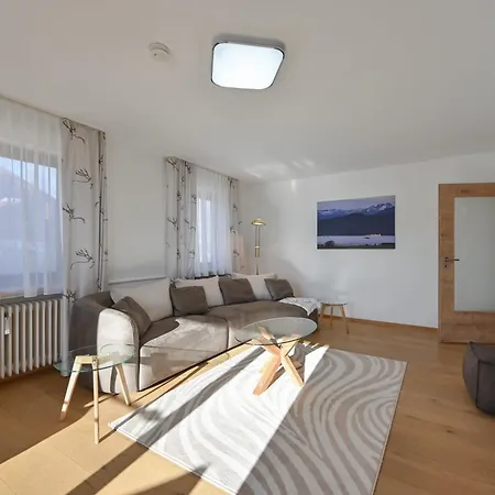 Apartment Reiss