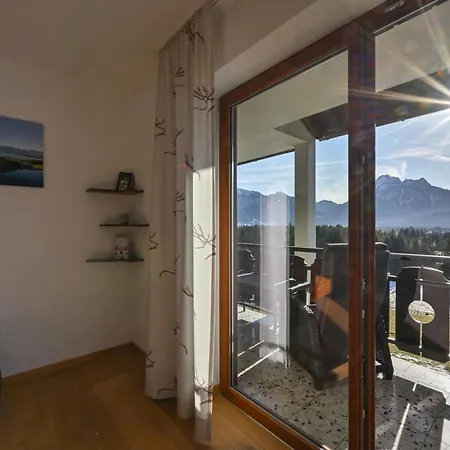 Apartment Reiss *